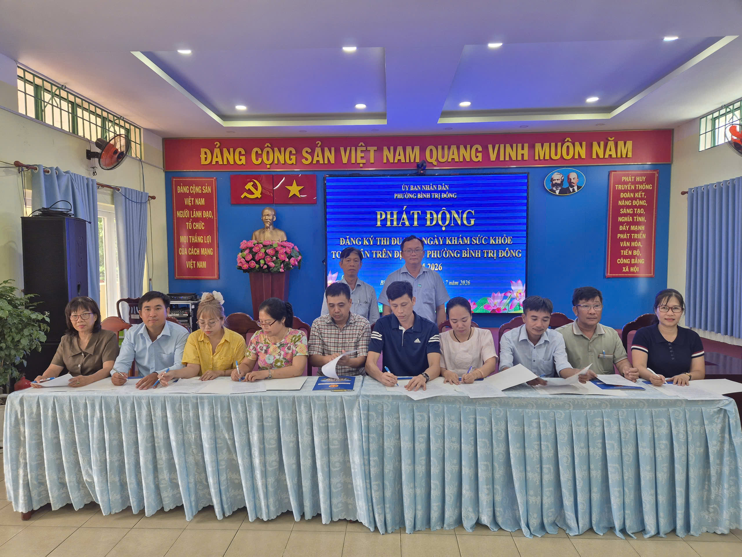 Tin nổi bật Image